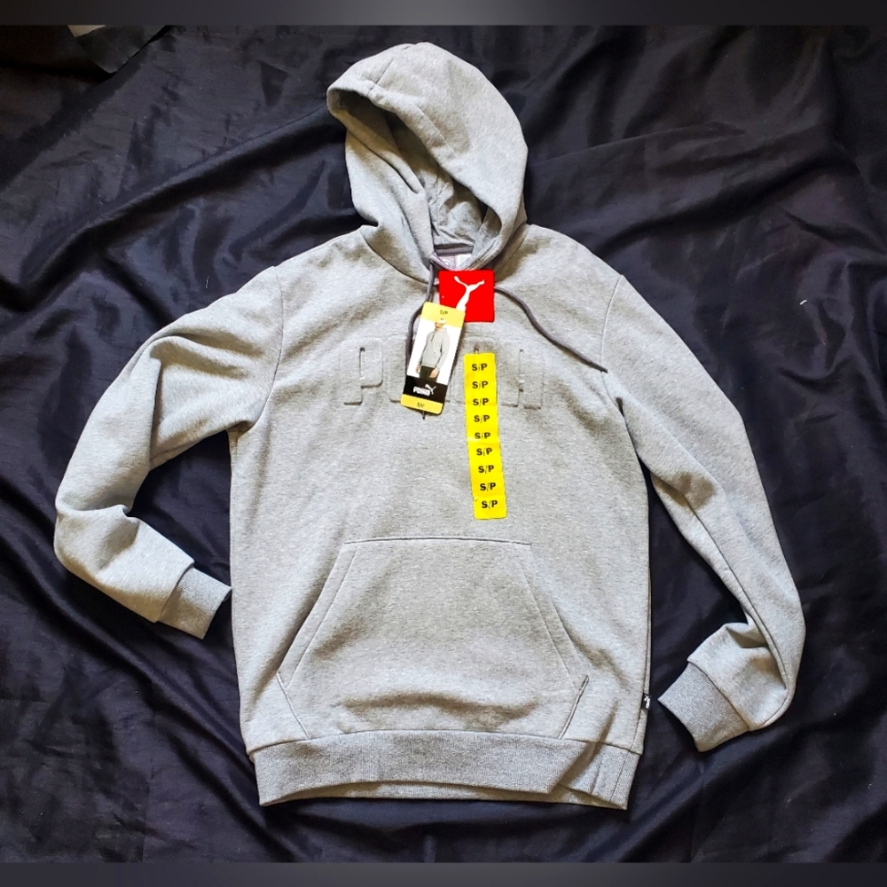 Puma Sm pullover hoodie NWT